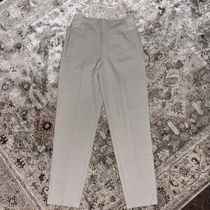 NEW NEVER WORN Athleta Tan Dress Pants Size 4 Tall